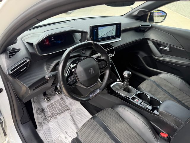 PEUGEOT 208 usata, con Sensori di parcheggio posteriori