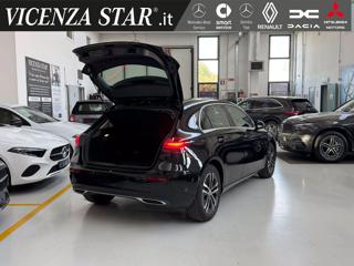 MERCEDES-BENZ A 180 usata, con Luci diurne LED