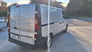 RENAULT Trafic usata 10