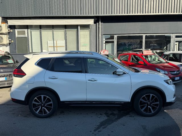 NISSAN X-Trail usata, con Autoradio