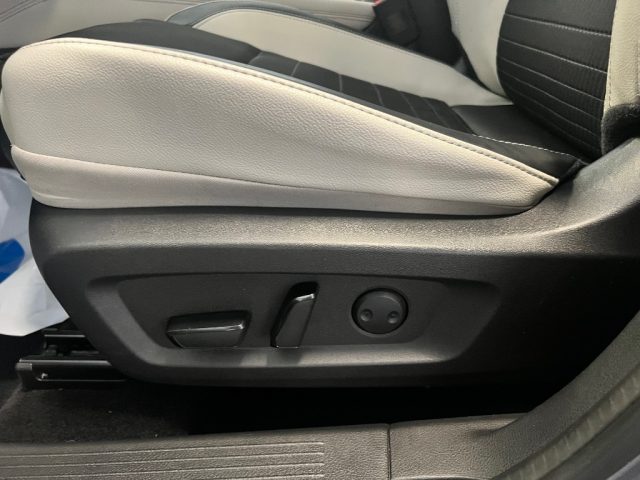 NISSAN Qashqai usata, con Autoradio