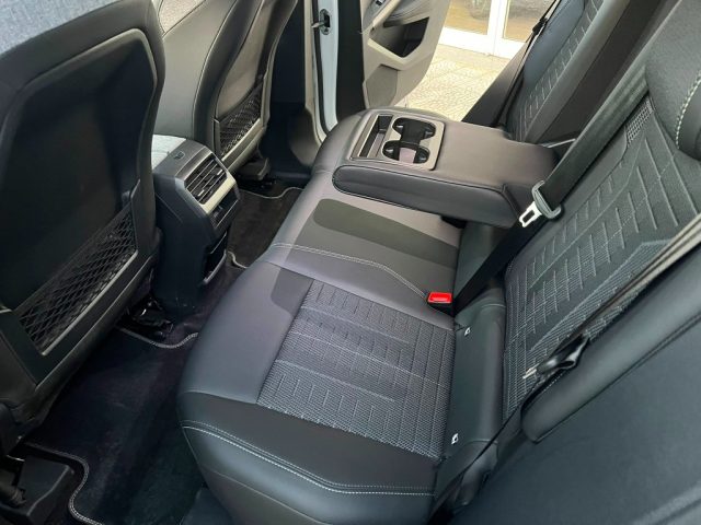 PEUGEOT 3008 usata 10