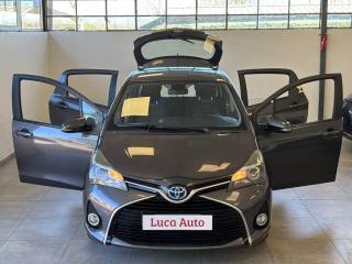 TOYOTA Yaris usata, con Airbag laterali