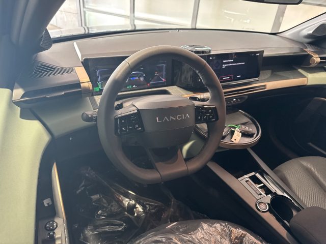 LANCIA Ypsilon usata, con Touch screen