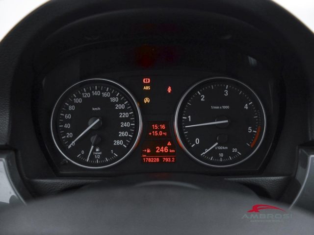 BMW 330 usata 12