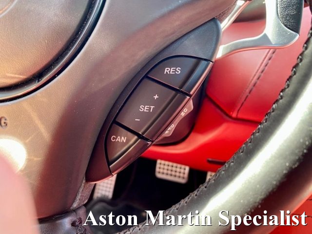 ASTON MARTIN Vantage usata 24
