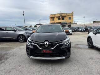 RENAULT Captur usata, con Autoradio