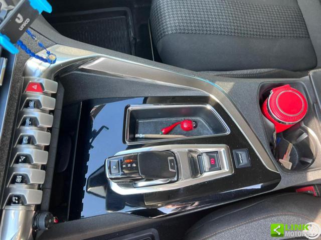 PEUGEOT 3008 usata, con Controllo automatico clima