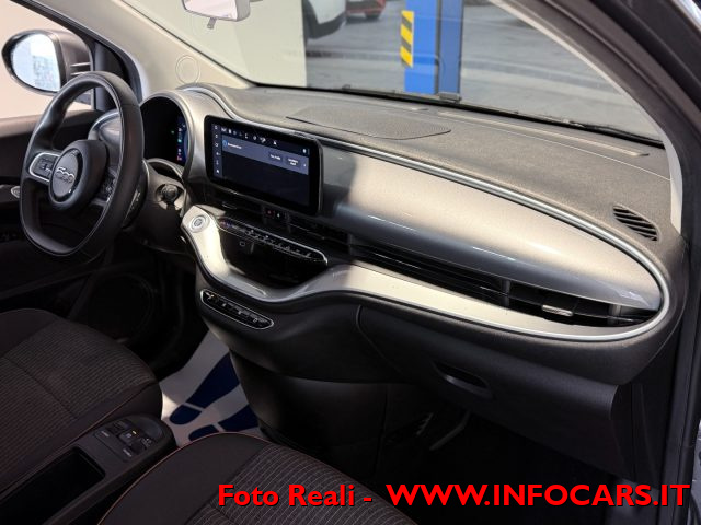 FIAT 500e usata, con Controllo automatico clima