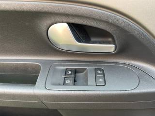 VOLKSWAGEN up! usata, con Cruise Control