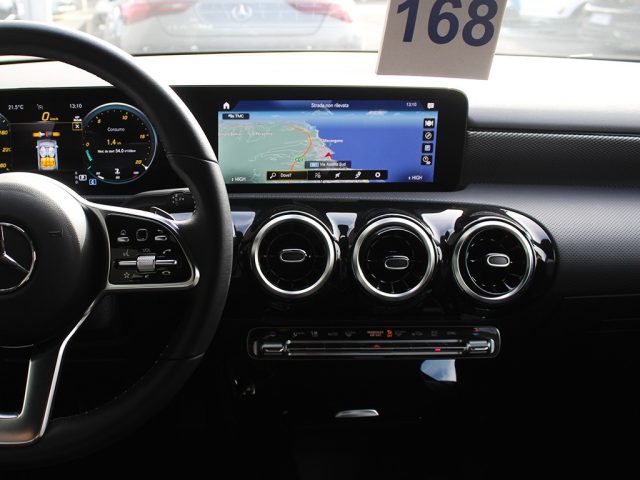 MERCEDES-BENZ A 180 usata, con Vetri oscurati