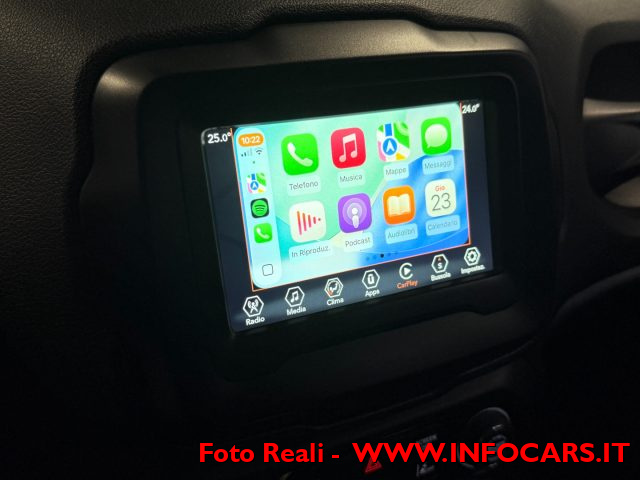 JEEP Renegade usata, con USB