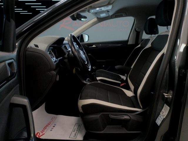VOLKSWAGEN T-Roc usata 15