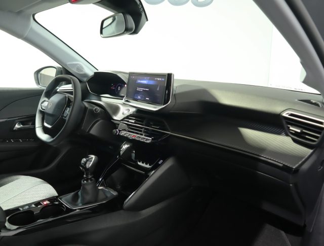 PEUGEOT 208 usata, con Volante in pelle