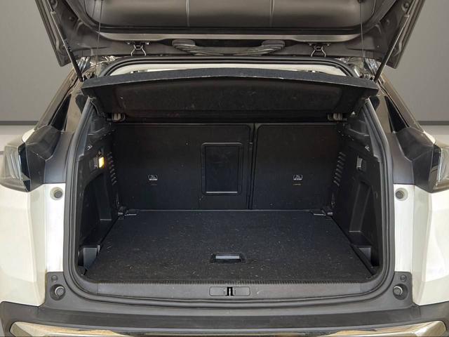 PEUGEOT 3008 usata, con Boardcomputer