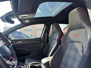 VOLKSWAGEN Golf usata, con Cruise Control