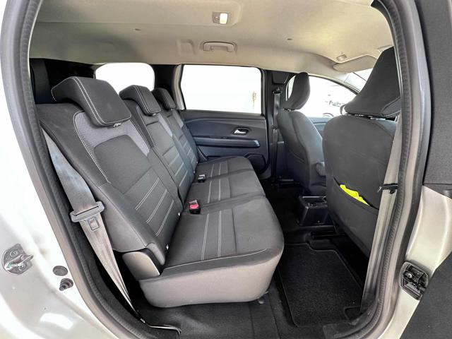 DACIA Jogger usata, con Bluetooth