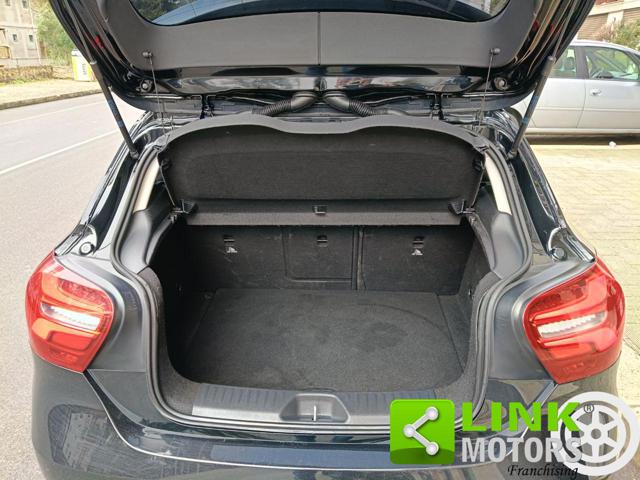 MERCEDES-BENZ A 180 usata, con Park Distance Control