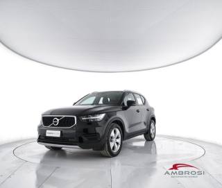 VOLVO XC40 T3 Geartronic Momentum