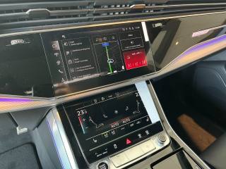 AUDI Q8 usata, con Chiusura centralizzata