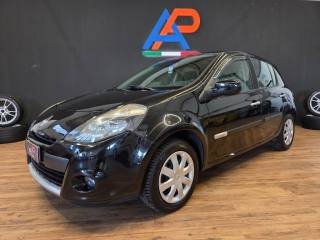 RENAULT Clio 1.2 16V 5 porte Dynamique
