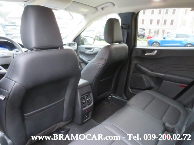 FORD Kuga usata, con Touch screen