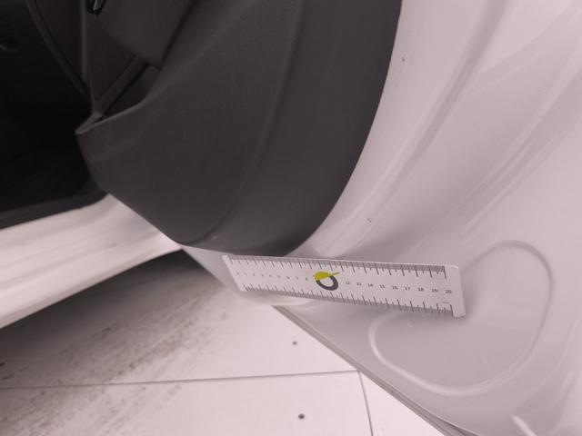 PEUGEOT 208 usata 37