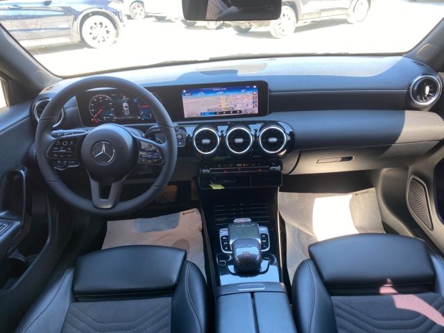MERCEDES-BENZ A 180 usata, con Sistema di navigazione