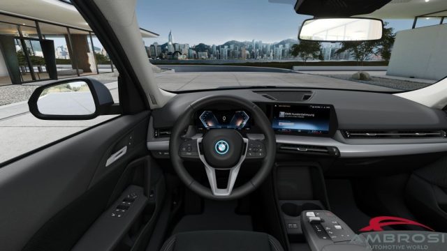BMW iX1 usata 11