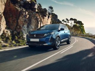 PEUGEOT 5008 BlueHDi 130 S&S EAT8 Active Business