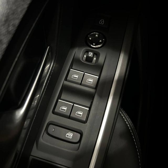 PEUGEOT 3008 usata, con Chiusura centralizzata telecomandata