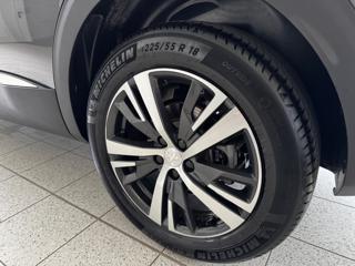 PEUGEOT 3008 usata, con Boardcomputer