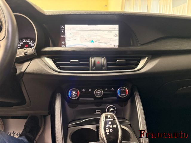 ALFA ROMEO Stelvio usata, con Chiusura centralizzata
