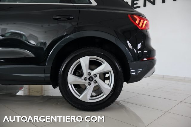 AUDI Q3 usata, con Hill holder