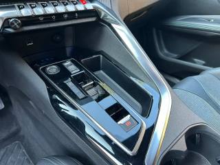 PEUGEOT 5008 usata, con Controllo elettronico della corsia