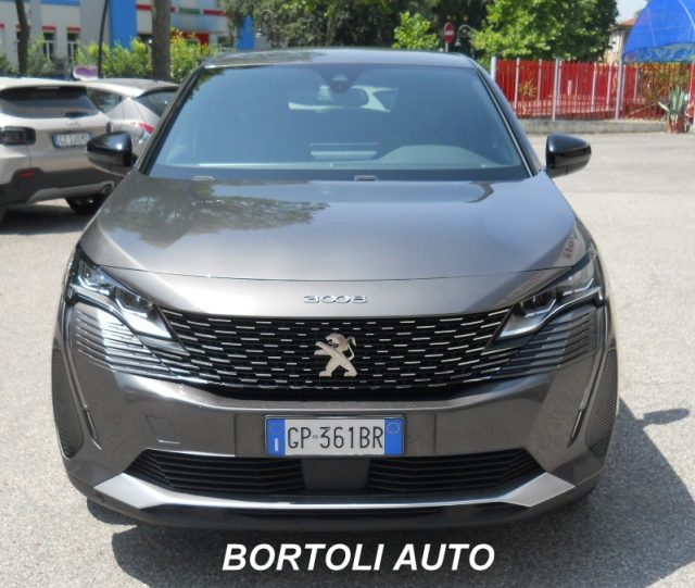 PEUGEOT 3008 usata, con Airbag