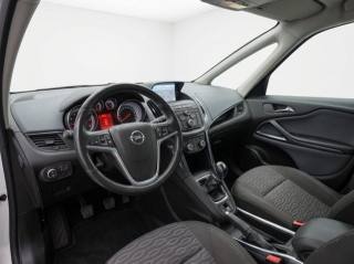 OPEL Zafira Tourer usata, con Chiusura centralizzata