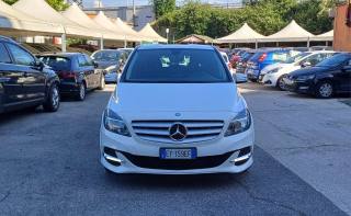MERCEDES-BENZ B 200 NGD Premium