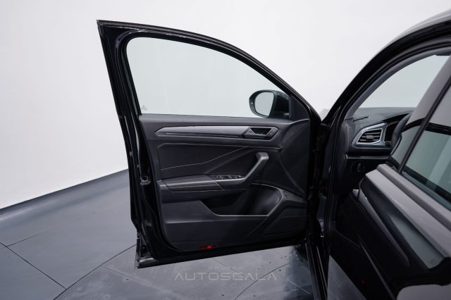 VOLKSWAGEN T-Roc usata, con Climatizzatore