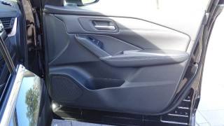 NISSAN Qashqai usata, con Carica per smartphone a induzione