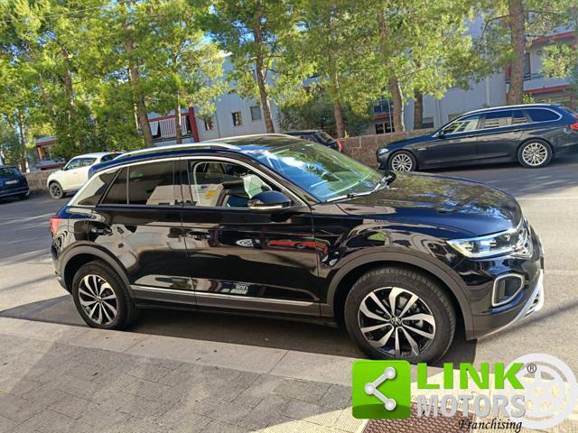 VOLKSWAGEN T-Roc usata, con Sedile posteriore sdoppiato