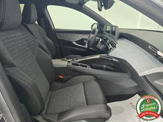 PEUGEOT 3008 usata, con Telecamera per parcheggio assistito