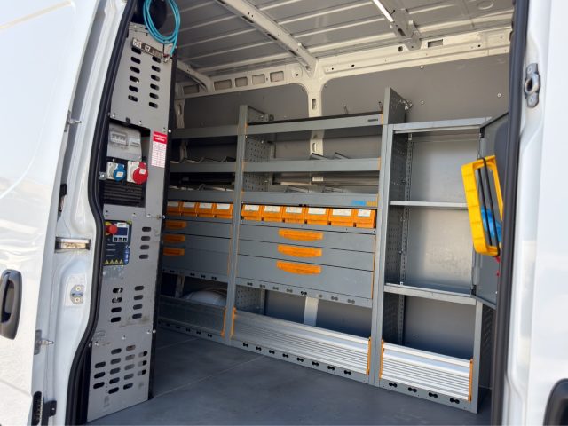 IVECO Daily usata 13