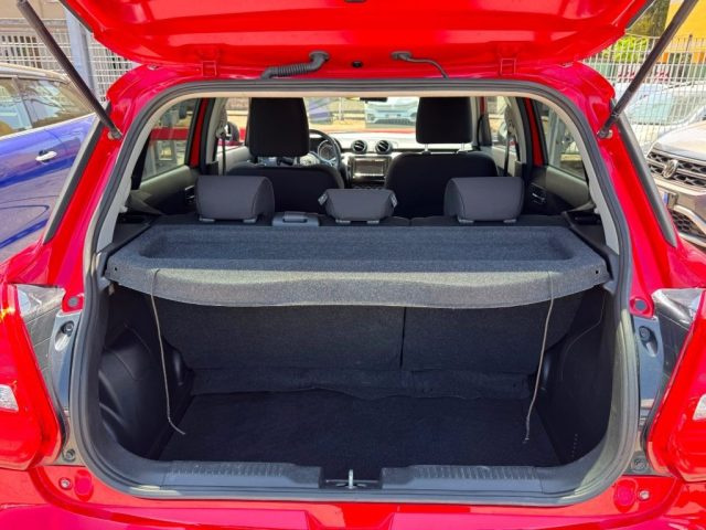 SUZUKI Swift usata, con Autoradio