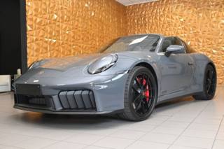PORSCHE 992 usata 64