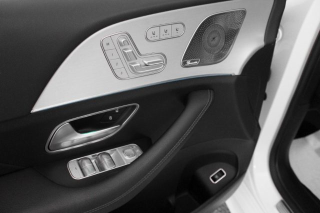 MERCEDES-BENZ GLE 300 usata, con Specchietti laterali elettrici