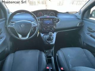 LANCIA Ypsilon usata, con Sedile posteriore sdoppiato
