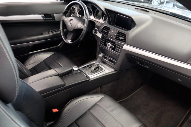MERCEDES-BENZ E 200 usata, con Controllo trazione