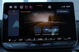 CUPRA Leon usata, con Autoradio digitale