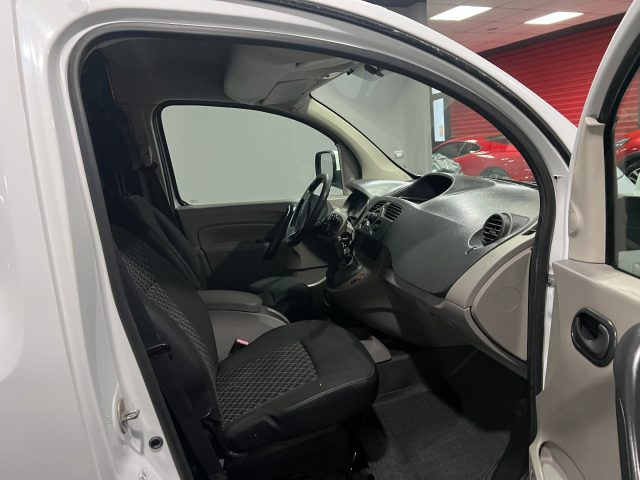 RENAULT Kangoo usata, con Filtro antiparticolato